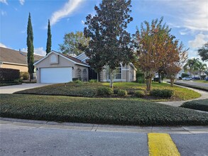 15448 Bay Vista Dr in Clermont, FL - Building Photo - Building Photo