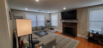 45 Worcester Ln in Waltham, MA - Building Photo - Building Photo