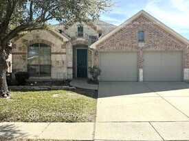 222 Vernon Dr in Rockwall, TX - Building Photo