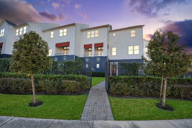 property at 826 Cage St