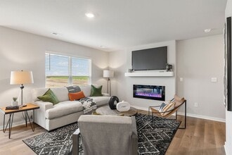 Brixin Townhomes at Kimberley Crossing in Ankeny, IA - Foto de edificio - Building Photo