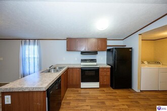 65 Thurman St in Sonora, KY - Building Photo - Building Photo