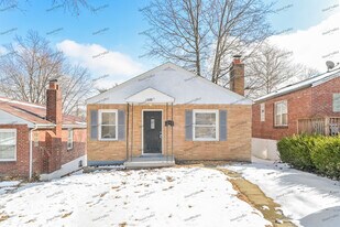 1306 Sheridan Dr in St. Louis, MO - Building Photo