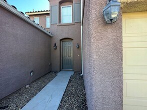 5553 Chapin Mesa Ave in Las Vegas, NV - Building Photo - Building Photo