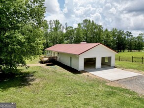6720 Martha Berry Hwy in Armuchee, GA - Building Photo - Building Photo