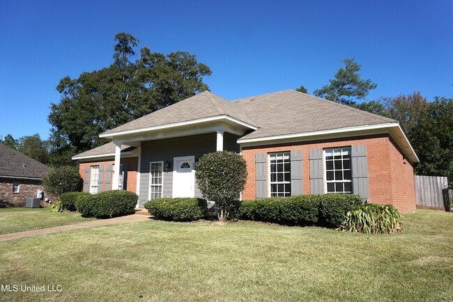 426 Pecan Cir in Brandon, MS - Building Photo - Building Photo