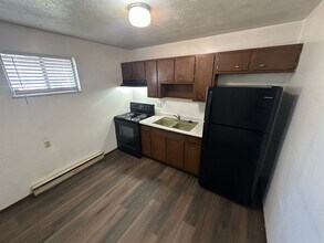 3501 Elm St in Parkersburg, WV - Building Photo - Building Photo