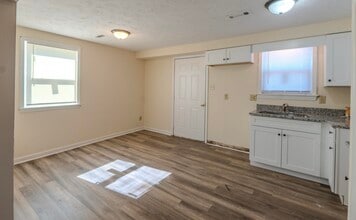 922 Southern Hills Dr in Richmond, KY - Building Photo - Building Photo