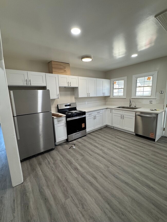 1468 E Chevy Chase Dr, Unit 1468 in Glendale, CA - Building Photo - Building Photo