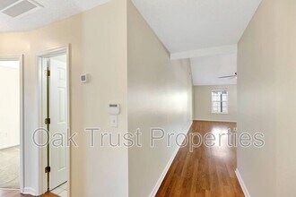 5098 Westview St in North Charleston, SC - Building Photo - Building Photo