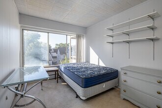 Arch Manor in Ann Arbor, MI - Building Photo - Interior Photo