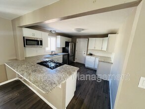7201 Mountain Rd NE in Albuquerque, NM - Building Photo - Building Photo