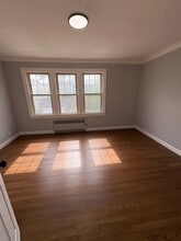 67 Stockman Pl, Unit 2 in Irvington, NJ - Building Photo - Building Photo