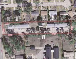 Pine Tree Apartments in Pascagoula, MS - Building Photo