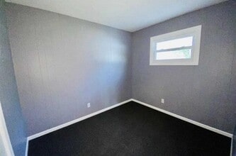1051 Frank St in Galesburg, IL - Building Photo - Building Photo