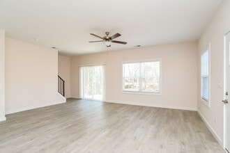 606 E Texas Ave in Bessemer City, NC - Building Photo - Building Photo