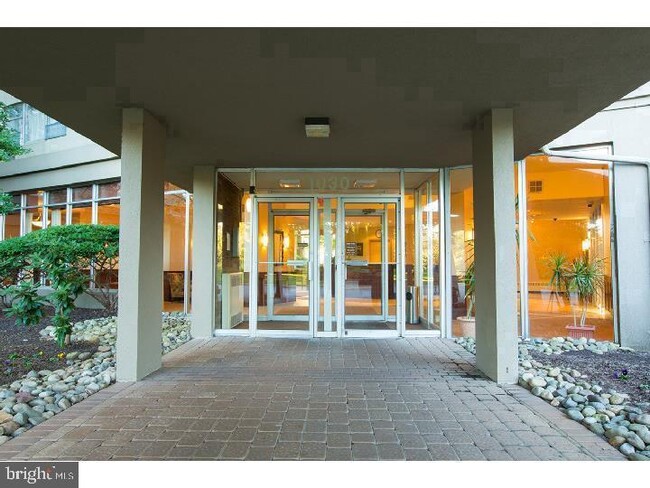 property at 1030 E Lancaster Ave