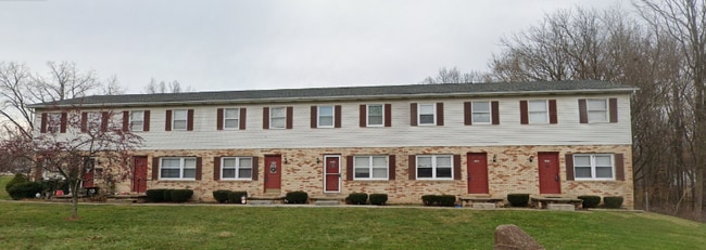 property at 2200 Harsh Ave SE