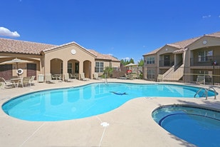 Las Norias Apartments