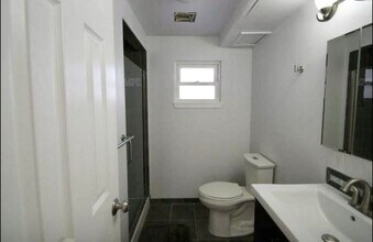 4605 Moorhead Ave in Boulder, CO - Building Photo - Building Photo