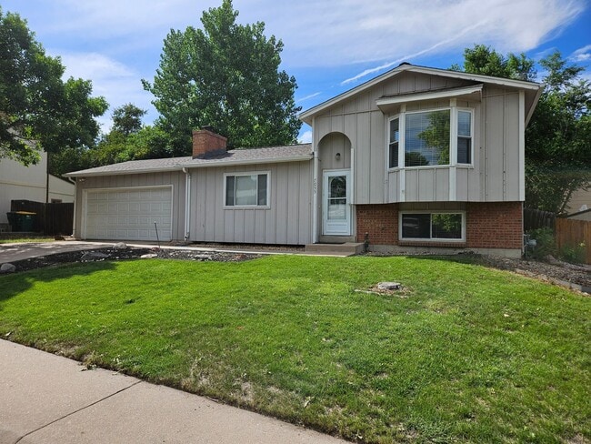 property at 7055 W Fremont Pl