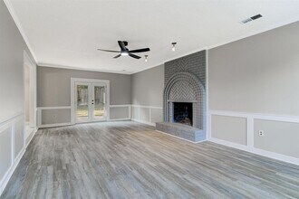 7801 Autumn Creek Dr in Memphis, TN - Building Photo - Building Photo