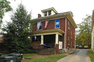 661 Maxwelton Ct in Lexington, KY - Building Photo