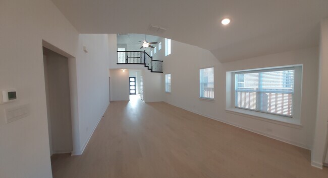 2353 Sawdust Dr in Georgetown, TX - Foto de edificio - Building Photo