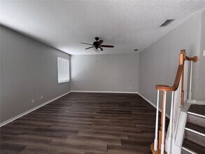 131 Bonville Dr in Davenport, FL - Foto de edificio - Building Photo