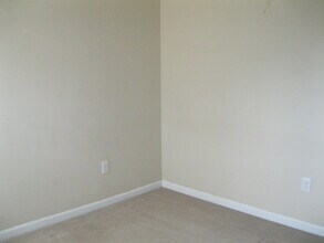 626 W Barnard St in Glennville, GA - Foto de edificio - Building Photo