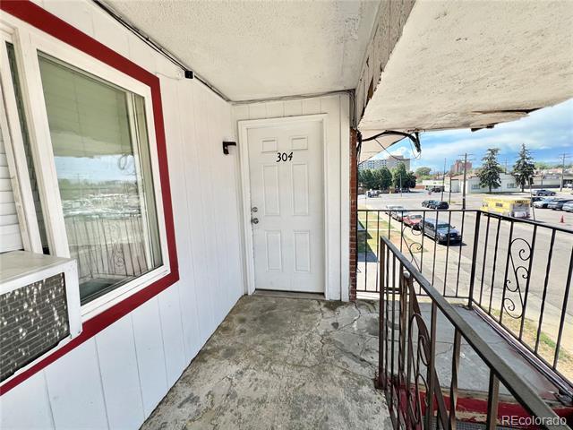 property at 1080 S Eliot St