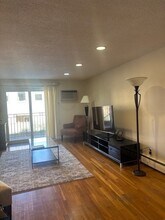 50 Green St in Brookline, MA - Building Photo - Building Photo