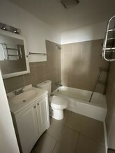 3222 S Morgan St in Chicago, IL - Building Photo - Interior Photo