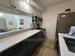 10 Onset Rd in Bennington, NH - Building Photo - Building Photo