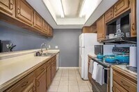 2826 S Bartell Dr photo'