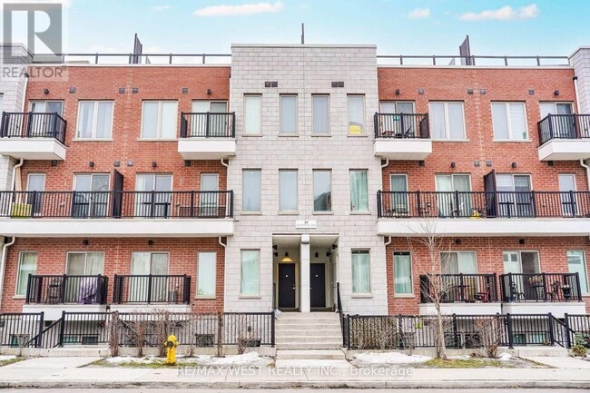 property at 39 John Perkins Bull Dr