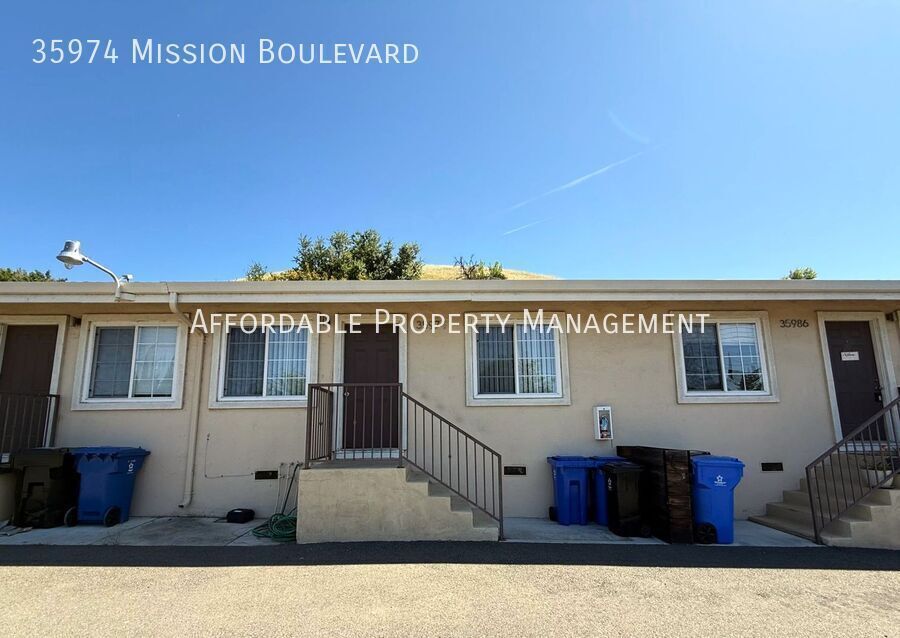 35974 Mission Blvd in Fremont, CA - Building Photo