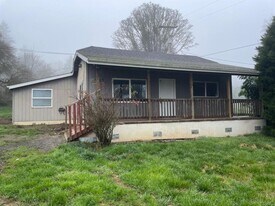 3112 NW 9th St in Corvallis, OR - Building Photo