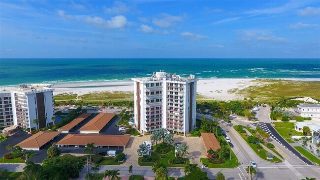 1 Benjamin Franklin Dr in Sarasota, FL - Building Photo - Building Photo