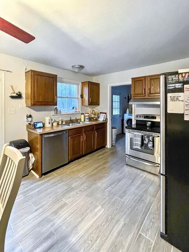 509 Monticello Cir in Locust Grove, VA - Building Photo - Building Photo