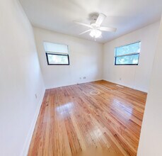 811 S Lipona Rd in Tallahassee, FL - Building Photo - Building Photo