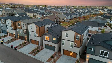 7371 Hunter Jumper Dr in Colorado Springs, CO - Building Photo - Building Photo