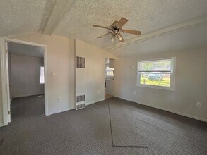 2234 Stevens Ave in Kalamazoo, MI - Building Photo - Building Photo