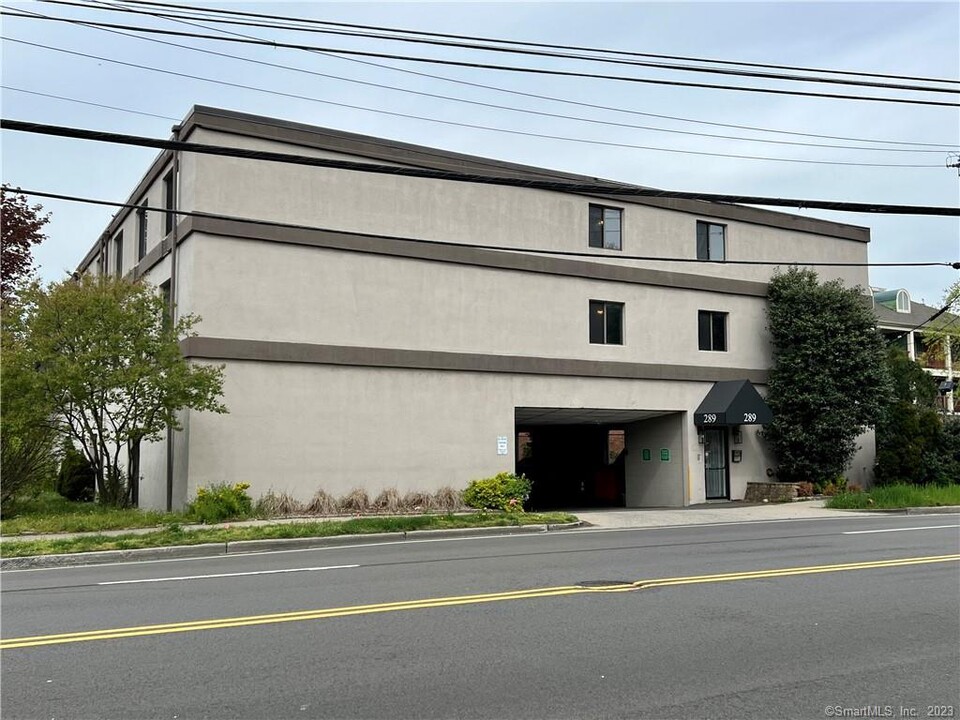 289 Main Ave in Norwalk, CT - Building Photo
