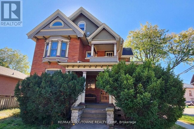 property at 177 Chatham St