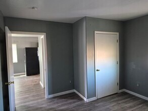 1344 E Pueblo Ave in Phoenix, AZ - Building Photo - Building Photo