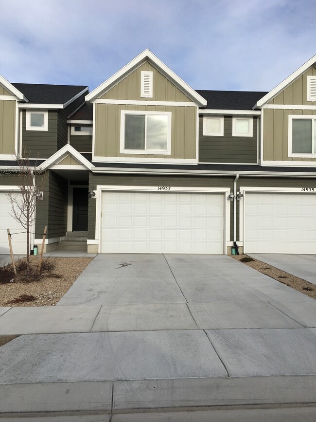 14937 S Messi St in Herriman, UT - Foto de edificio - Building Photo
