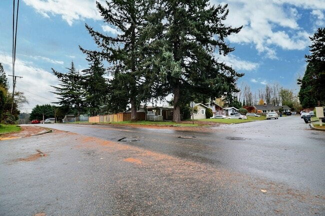 26804 17th Pl S in Des Moines, WA - Building Photo - Building Photo