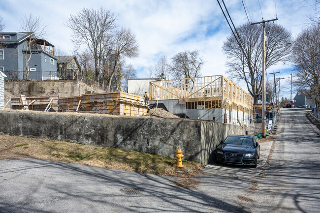 38 Japonica St in Pawtucket, RI - Building Photo - Building Photo