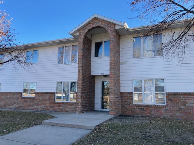 1910 W 38th St, Unit 3 in Kearney, NE - Building Photo